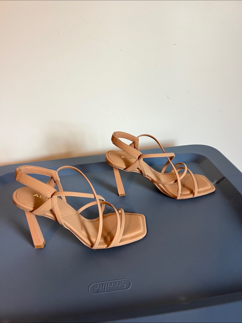Aldo amilia nude square toe strappy heels neutral pillow walk 6 - Picture 8 of 9